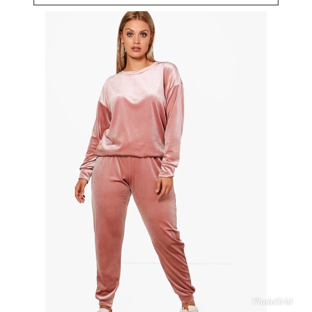 Pink plus sweatsuit